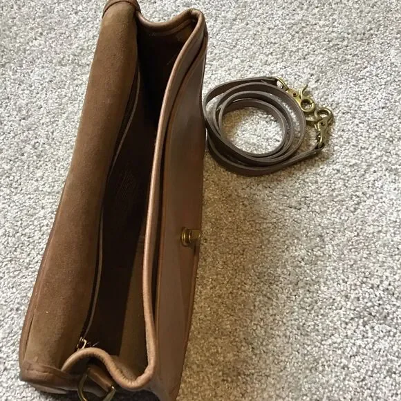 Vintage Coach Convertible Clutch English Tan Leather  USA Made 654-6847 - Picture 12 of 14